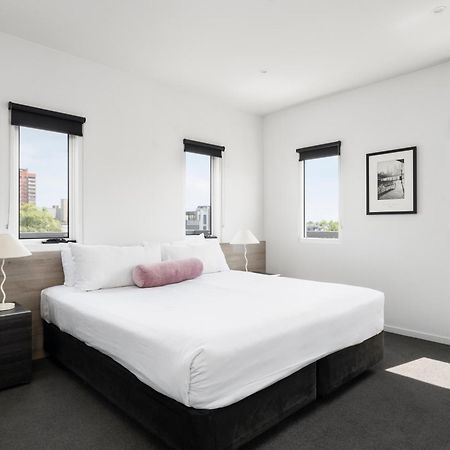 Tyrian Serviced Apartments Fitzroy Melbourne Exterior photo
