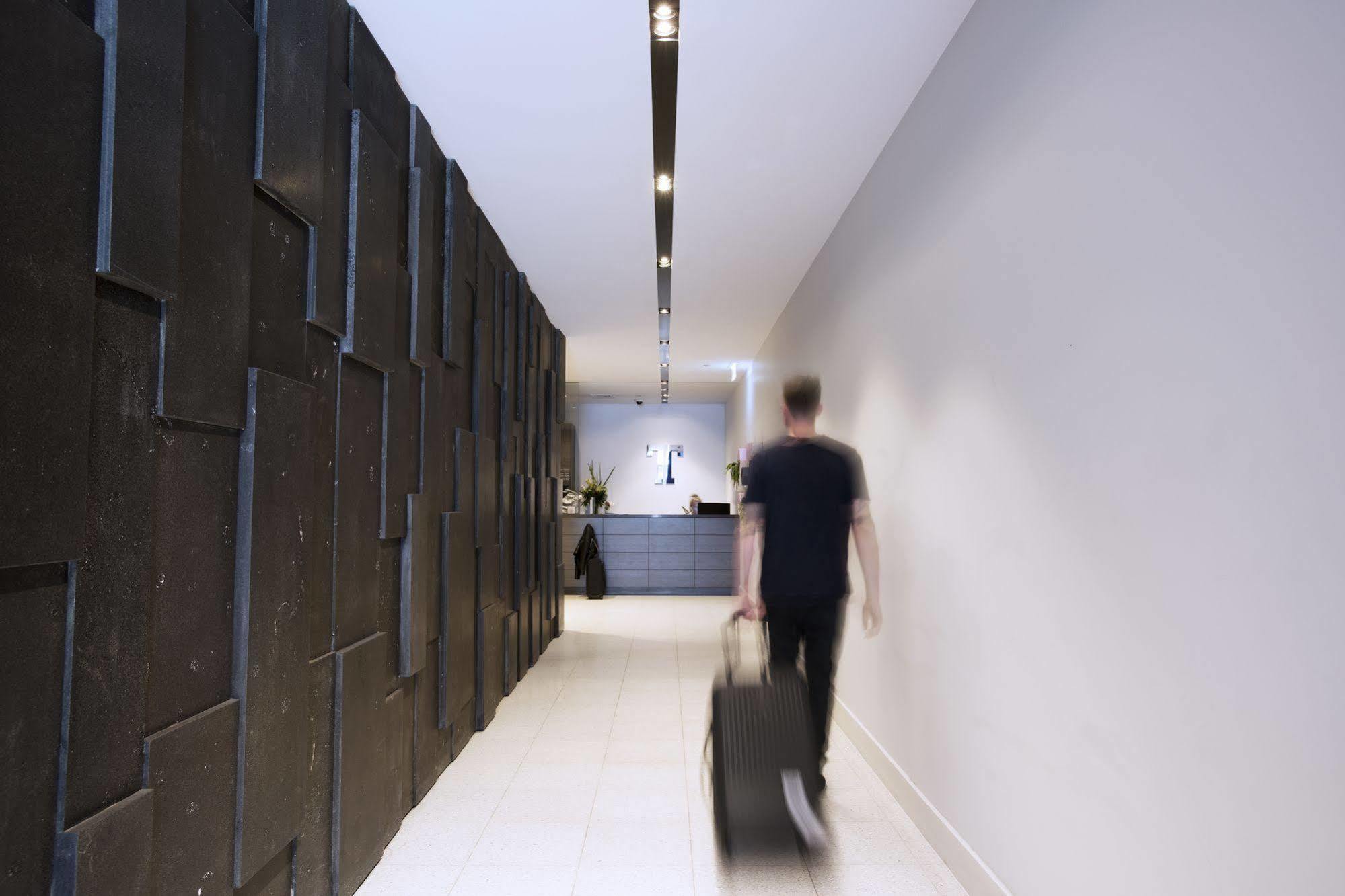 Tyrian Serviced Apartments Fitzroy Melbourne Exterior photo